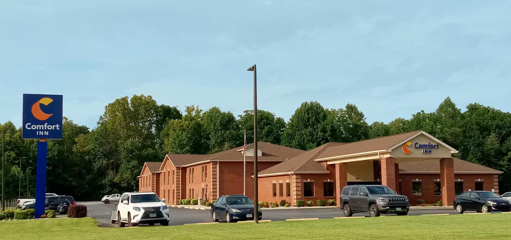 Comfort Inn Near Downtown & Blue Ridge Pkwy Marion Luaran gambar