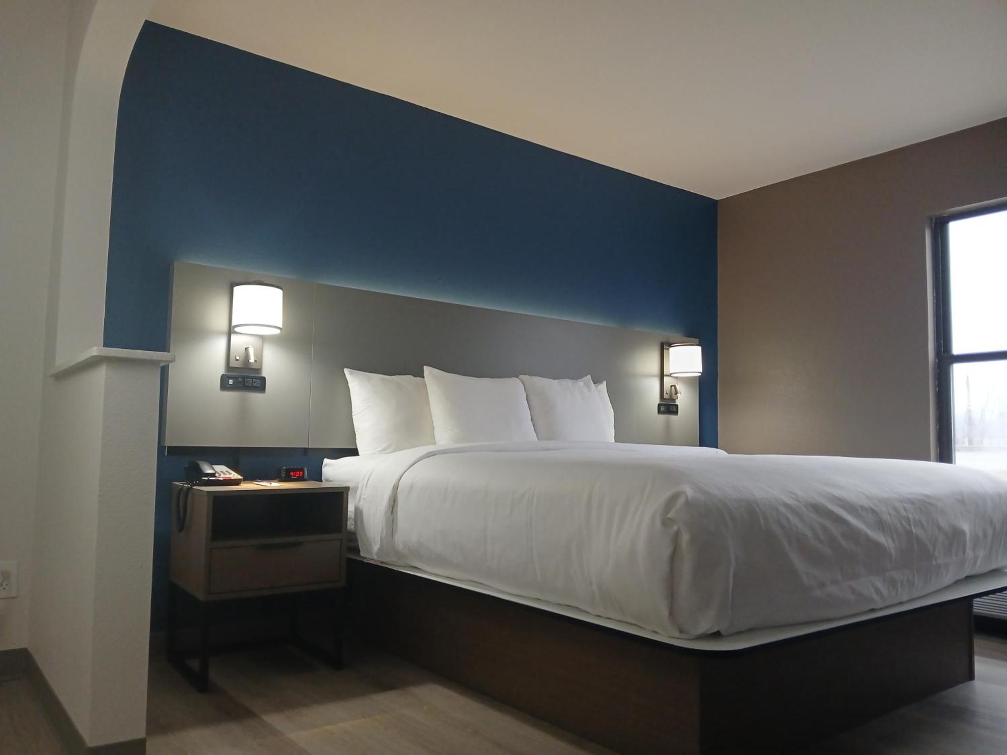 Comfort Inn Near Downtown & Blue Ridge Pkwy Marion Luaran gambar