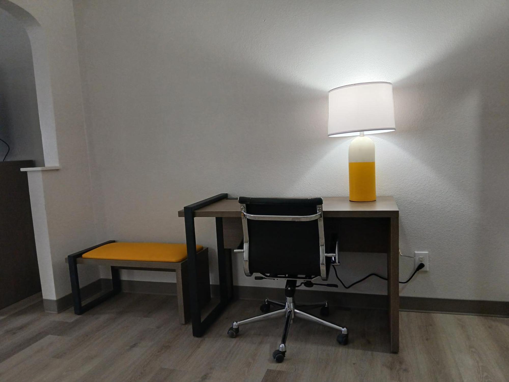 Comfort Inn Near Downtown & Blue Ridge Pkwy Marion Luaran gambar