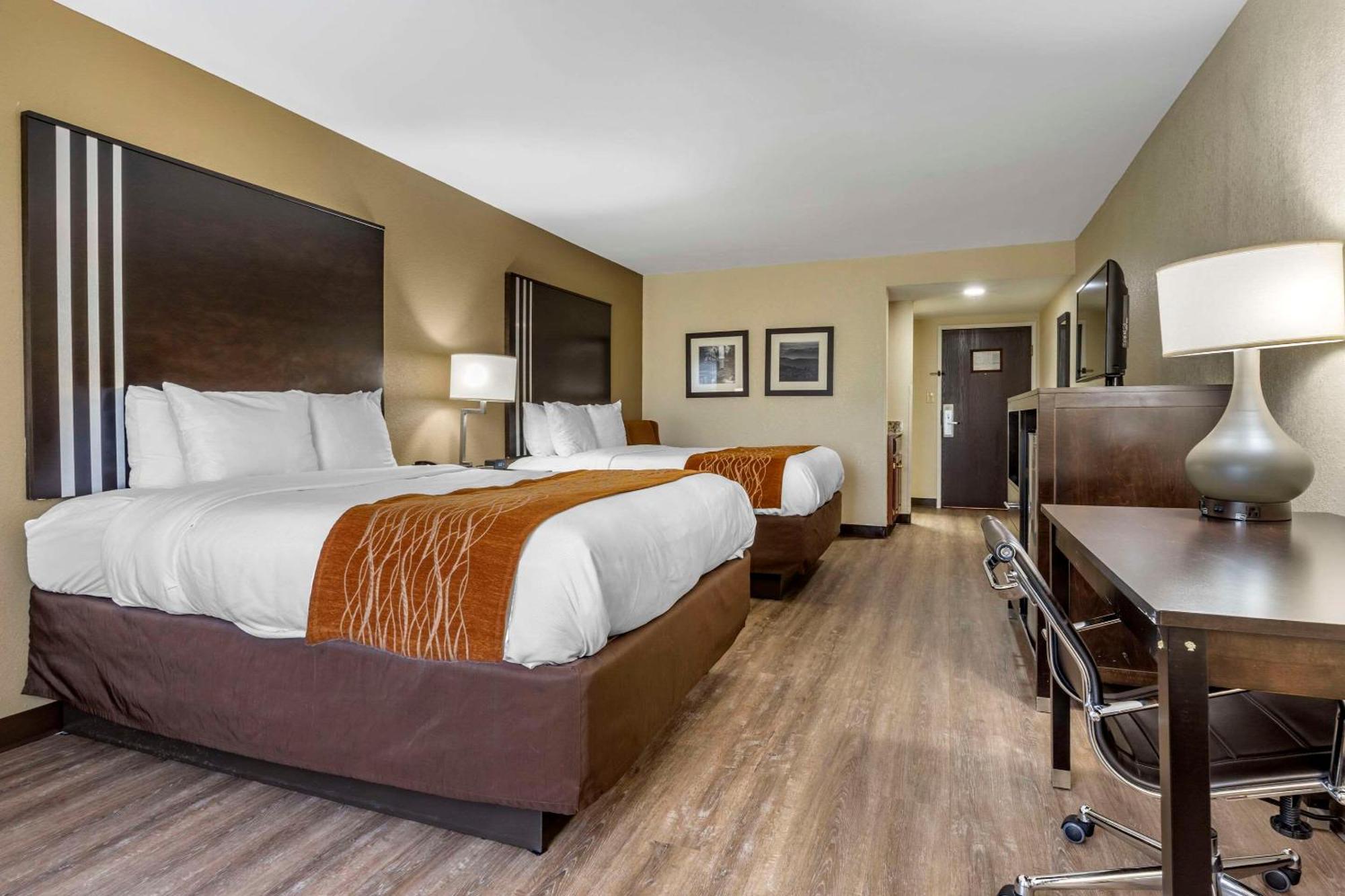 Comfort Inn Near Downtown & Blue Ridge Pkwy Marion Luaran gambar