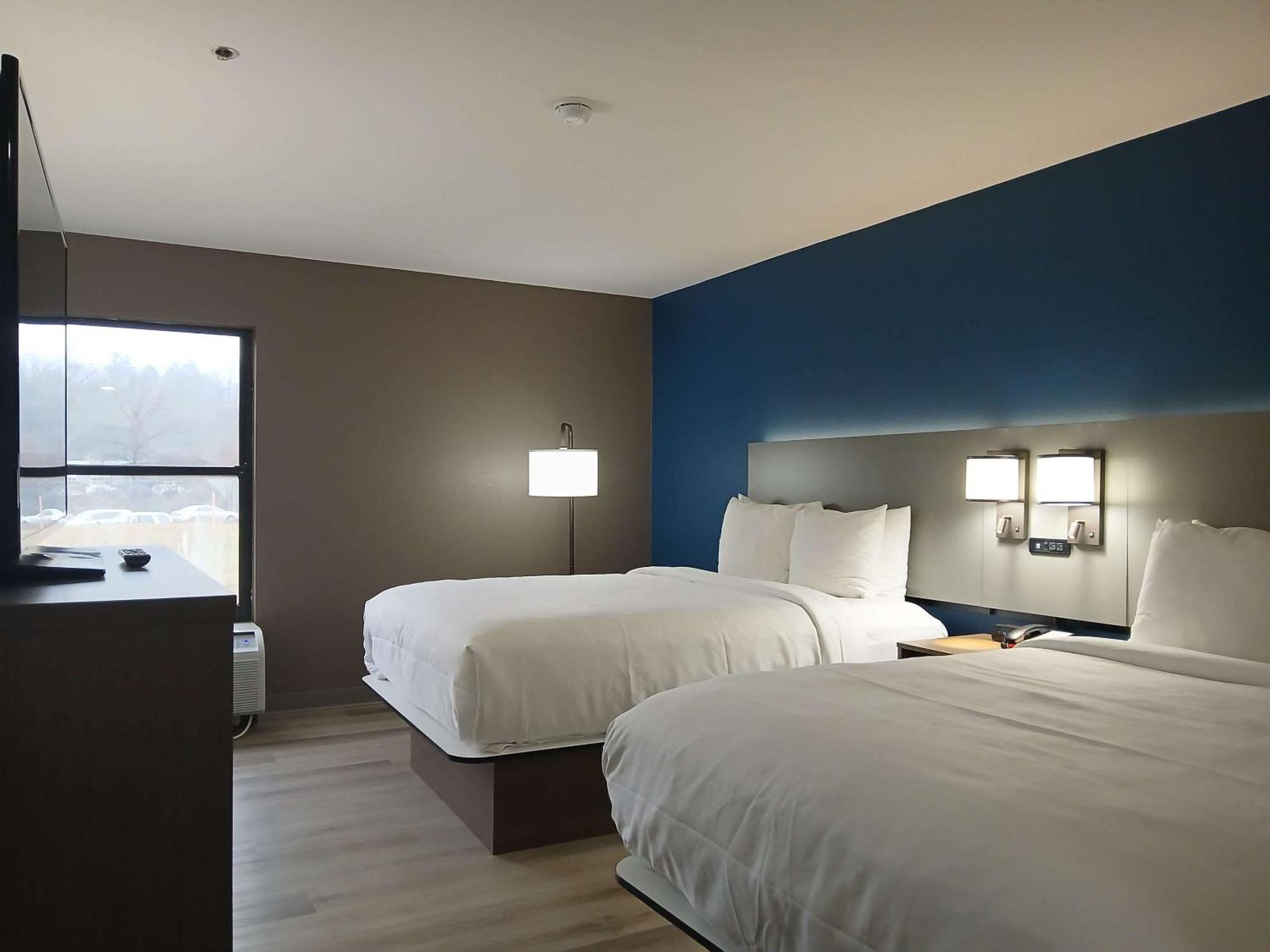 Comfort Inn Near Downtown & Blue Ridge Pkwy Marion Luaran gambar