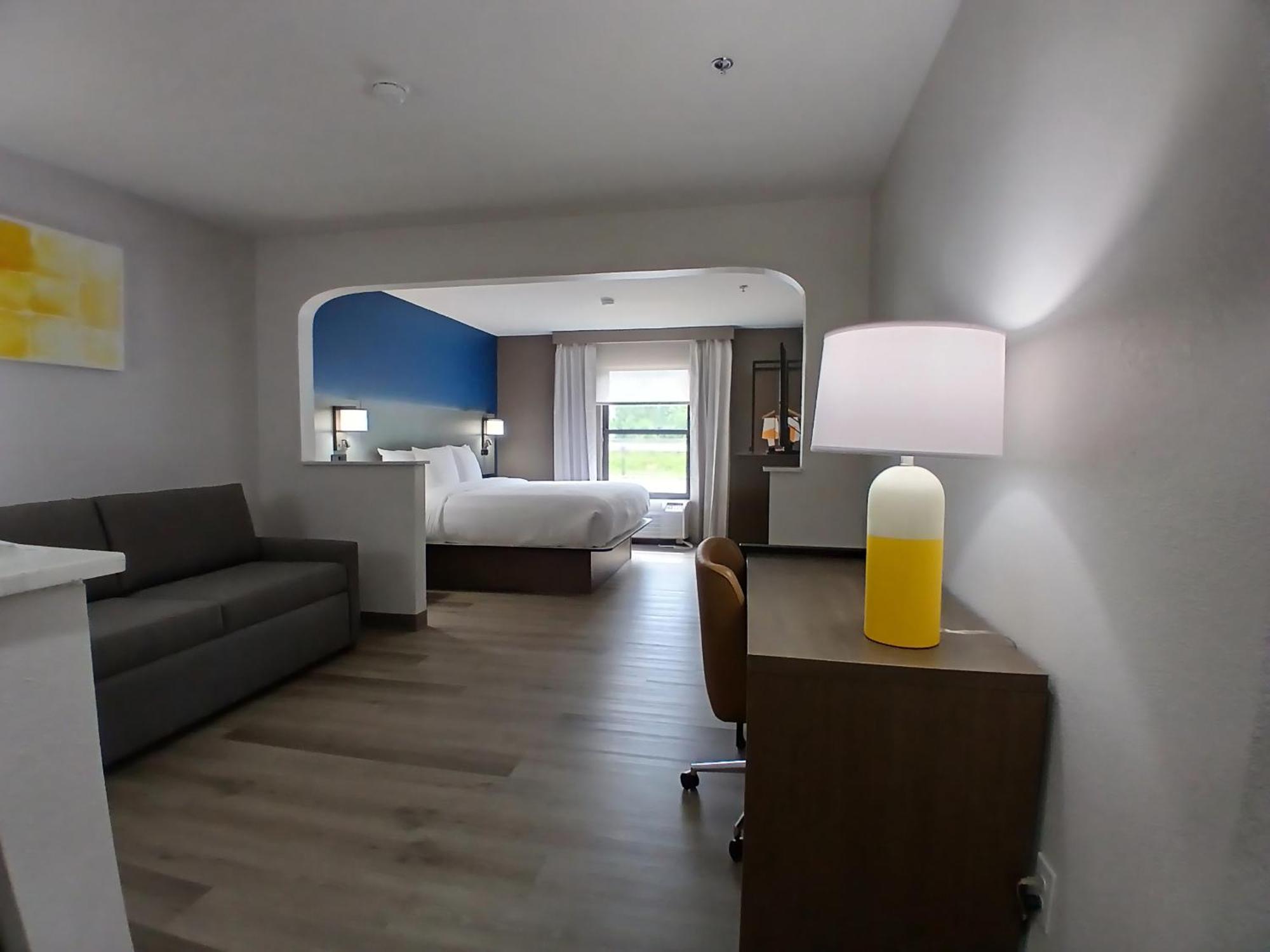 Comfort Inn Near Downtown & Blue Ridge Pkwy Marion Luaran gambar