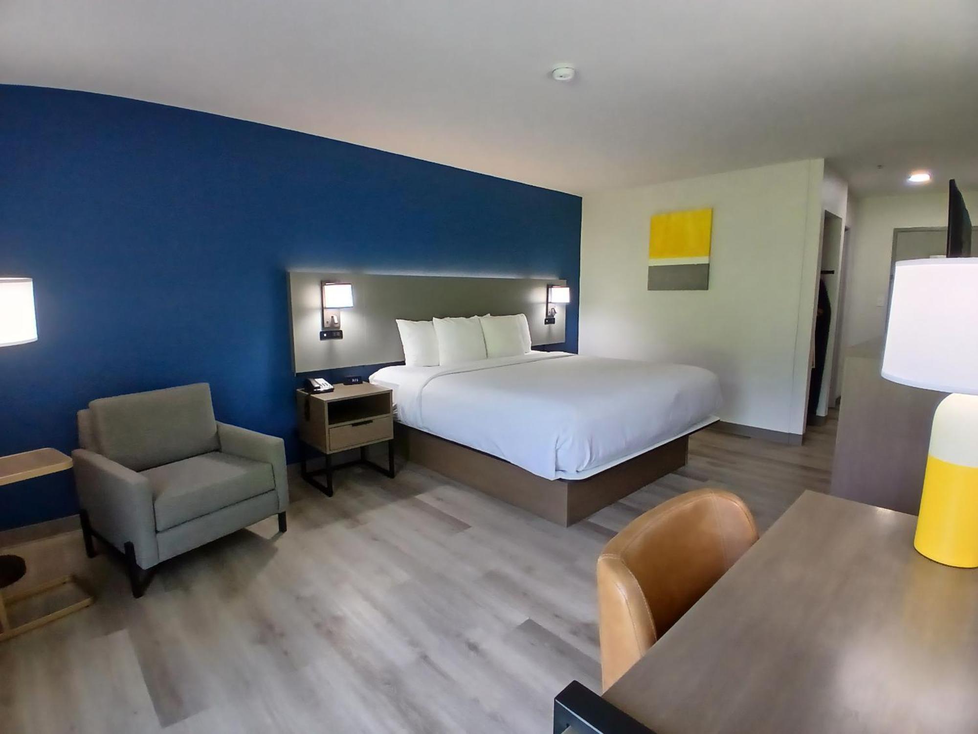 Comfort Inn Near Downtown & Blue Ridge Pkwy Marion Luaran gambar